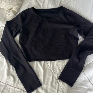 Women’s Black Cropped Long Sleeve Size 12 No Tag Never Worn